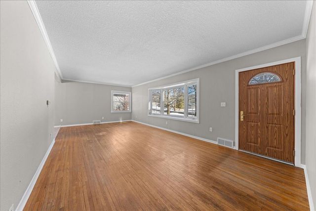 2567 Clarence Street, Maplewood, MN 55109