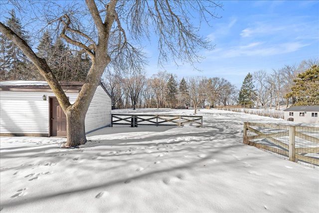 2567 Clarence Street, Maplewood, MN 55109