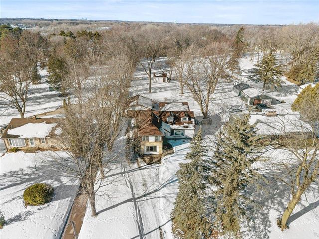 2567 Clarence Street, Maplewood, MN 55109