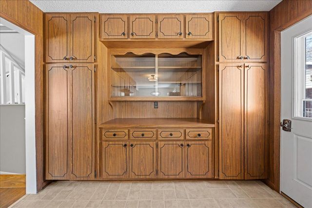 2567 Clarence Street, Maplewood, MN 55109