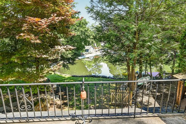 95 Collyer Avenue, New City, NY 10956