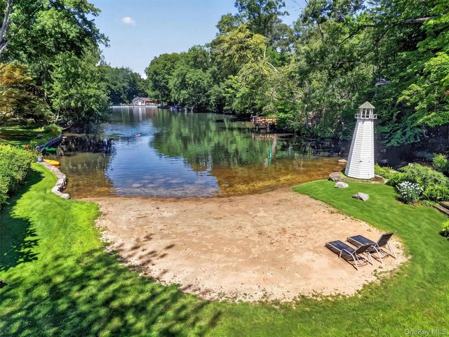 95 Collyer Avenue, New City, NY 10956