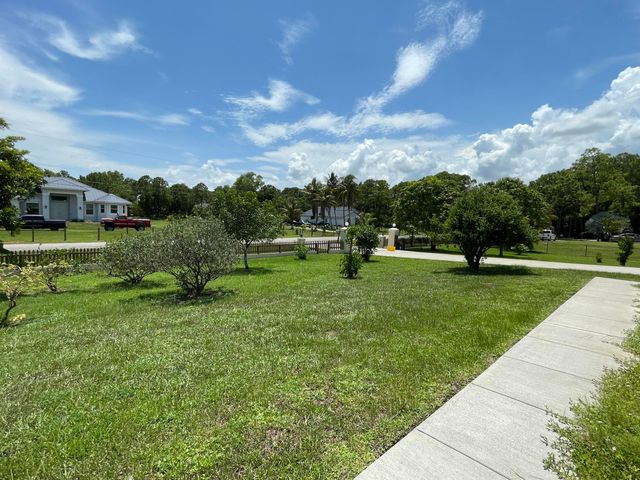 12625 88TH Place N, The Acreage, FL 33412