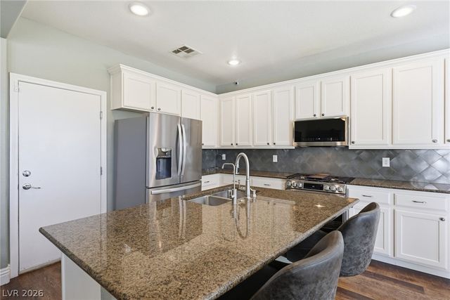 929 Altaville Court, Las Vegas, NV 89138