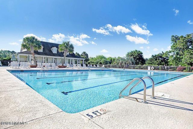 126 W Scarborough Court, Hampstead, NC 28443