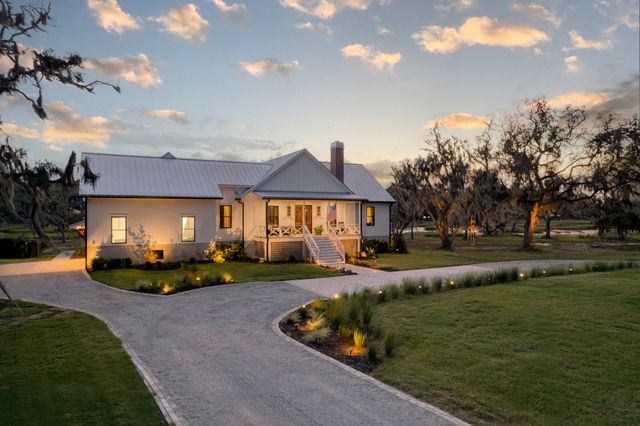 4663 Summit Plantation Road, Meggett, SC 29449