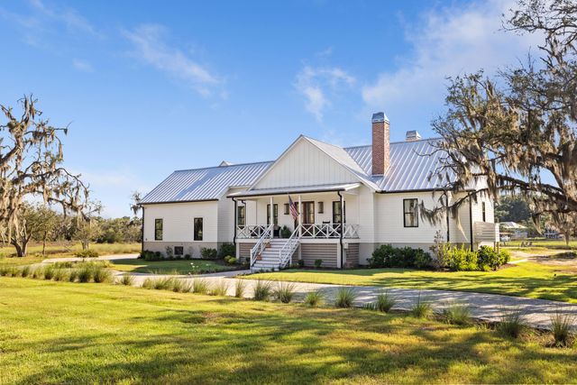 4663 Summit Plantation Road, Meggett, SC 29449