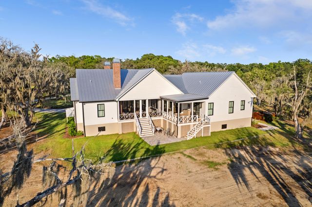 4663 Summit Plantation Road, Meggett, SC 29449