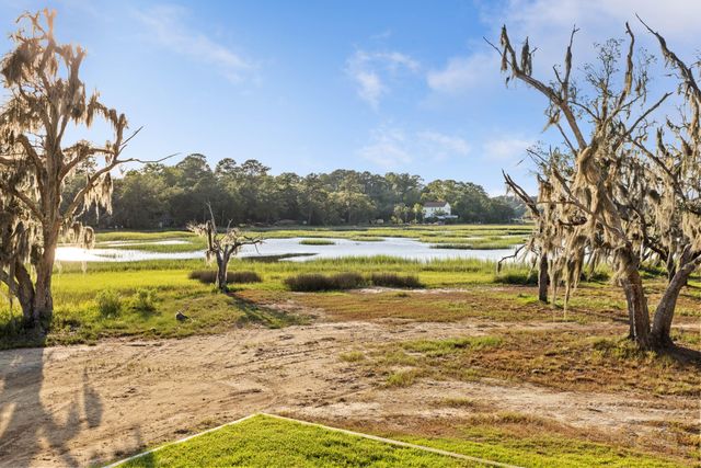 4663 Summit Plantation Road, Meggett, SC 29449