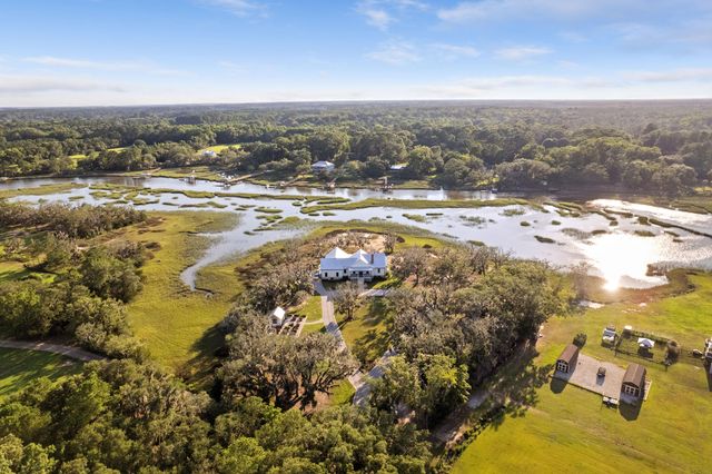 4663 Summit Plantation Road, Meggett, SC 29449