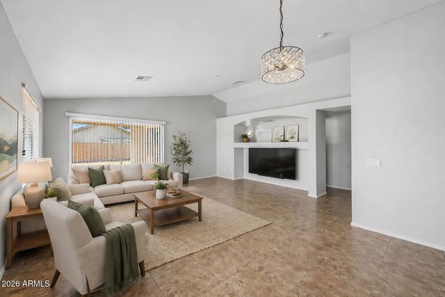 17121 W ELIZABETH Avenue, Goodyear, AZ 85338