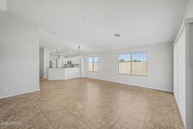 17121 W ELIZABETH Avenue, Goodyear, AZ 85338