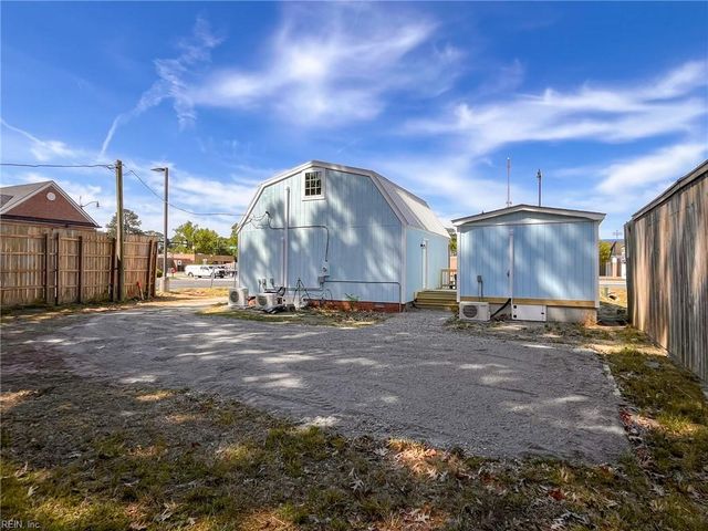 12468 Warwick BLVD, Newport News, VA 23606
