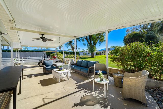 74 Via Minorca, Cathedral City, CA 92234