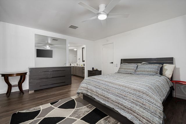 74 Via Minorca, Cathedral City, CA 92234