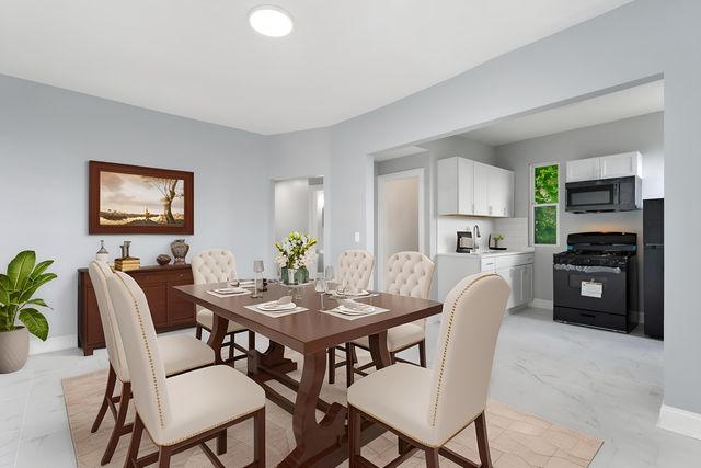 4718 W MONROE Street, Chicago, IL 60644