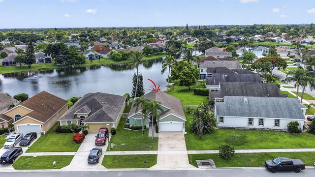 120 Saratoga Boulevard E, Royal Palm Beach, FL 33411