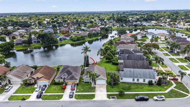 120 Saratoga Boulevard E, Royal Palm Beach, FL 33411