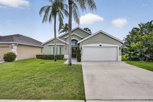 120 Saratoga Boulevard E, Royal Palm Beach, FL 33411