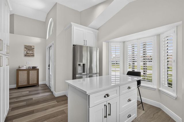 120 Saratoga Boulevard E, Royal Palm Beach, FL 33411