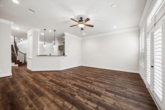 5513 Petty Street C, Houston, TX 77007