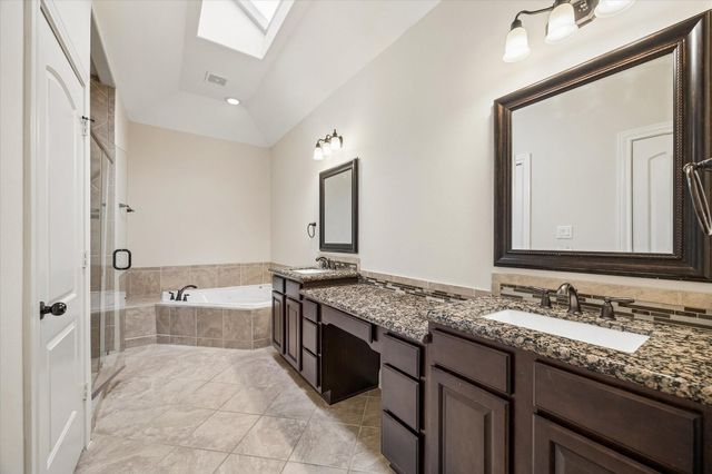 5513 Petty Street C, Houston, TX 77007