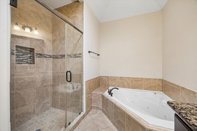 5513 Petty Street C, Houston, TX 77007