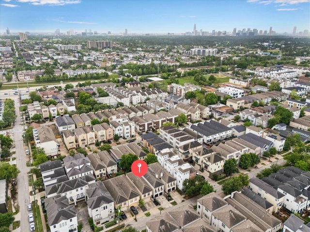 5513 Petty Street C, Houston, TX 77007