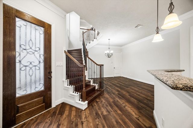 5513 Petty Street C, Houston, TX 77007