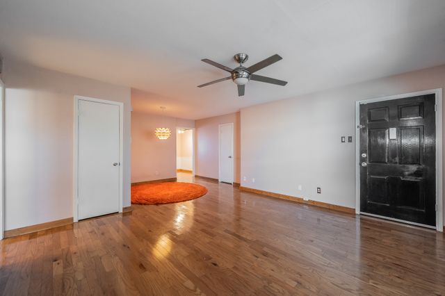 7937 Royal Lane 223, Dallas, TX 75230