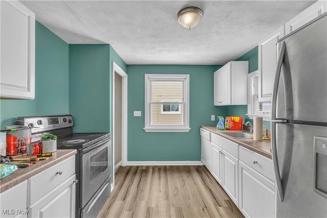 27125 Mallard Avenue, Euclid, OH 44132