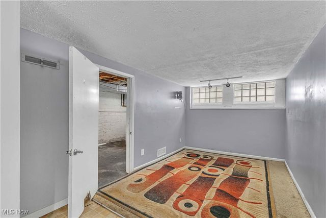 27125 Mallard Avenue, Euclid, OH 44132