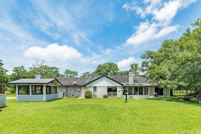 5599 County Road 362, Sweeny, TX 77480