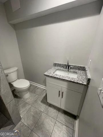 5284 Silver Creek Drive SW, Lilburn, GA 30047