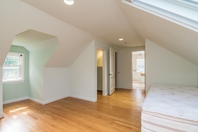 202 Jackson St, Northampton, MA 01060
