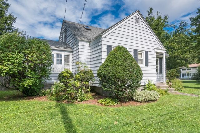 202 Jackson St, Northampton, MA 01060