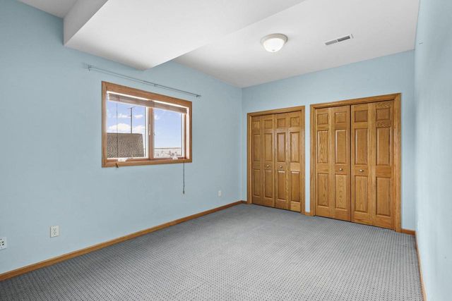 1032 VISTA RIDGE Drive, Mount Horeb, WI 53572