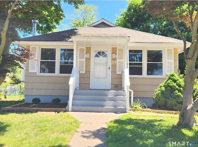 29 Palm Street, Manchester, CT 06040