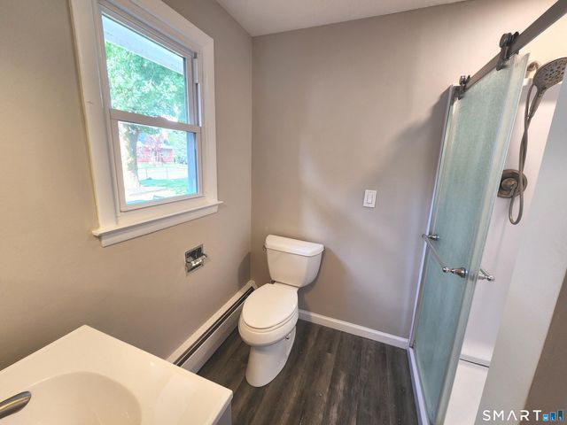 29 Palm Street, Manchester, CT 06040