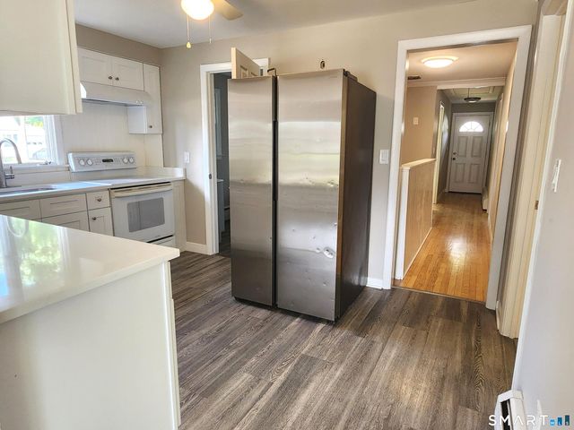 29 Palm Street, Manchester, CT 06040