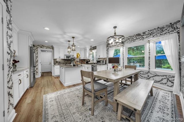 3985 S Ellamae Road, Oakland, MI 48363