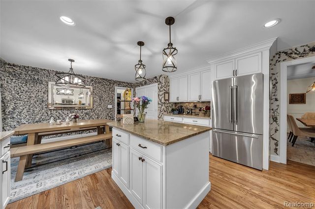 3985 S Ellamae Road, Oakland, MI 48363