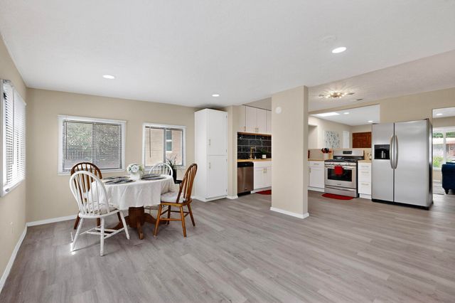 2805 CHRISTINE Street NE, Albuquerque, NM 87112