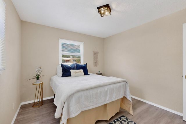 2805 CHRISTINE Street NE, Albuquerque, NM 87112