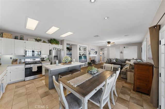 33340 Nicholas Common, Temecula, CA 92592