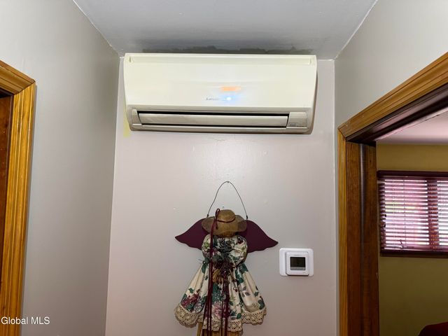 47 Pinewood Road, Queensbury, NY 12804