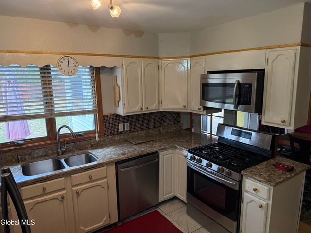 47 Pinewood Road, Queensbury, NY 12804