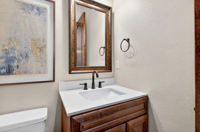 12105 Glenbrook Street, Denton, TX 76207