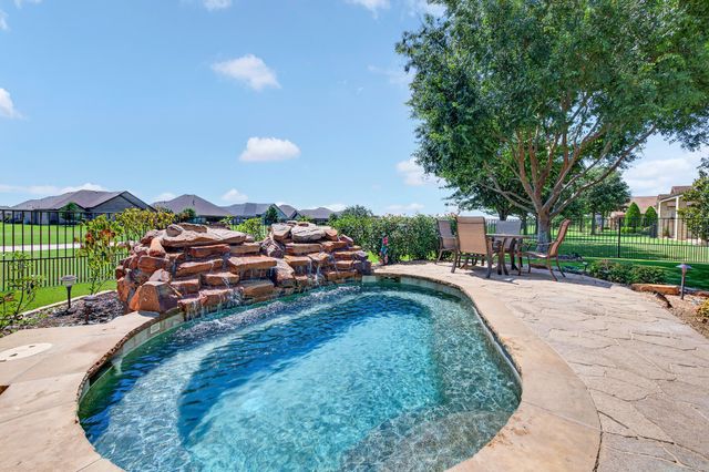 12105 Glenbrook Street, Denton, TX 76207