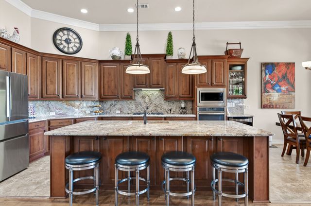 12105 Glenbrook Street, Denton, TX 76207